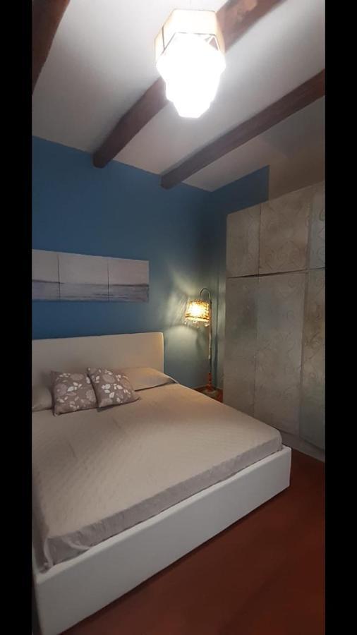 Отель A Casa Dell'Amica Mia Сан-Никола-Арчелла Экстерьер фото
